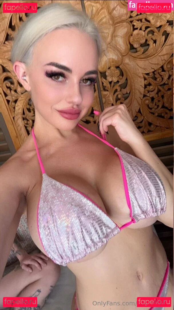 badbellaxo Onlyfans Photo Gallery 