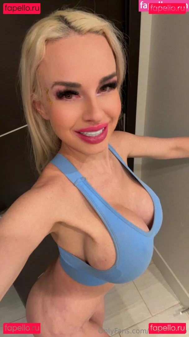 badbellaxo Onlyfans Photo Gallery 