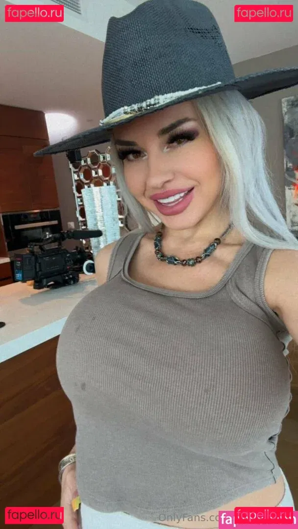 badbellaxo Onlyfans Photo Gallery 