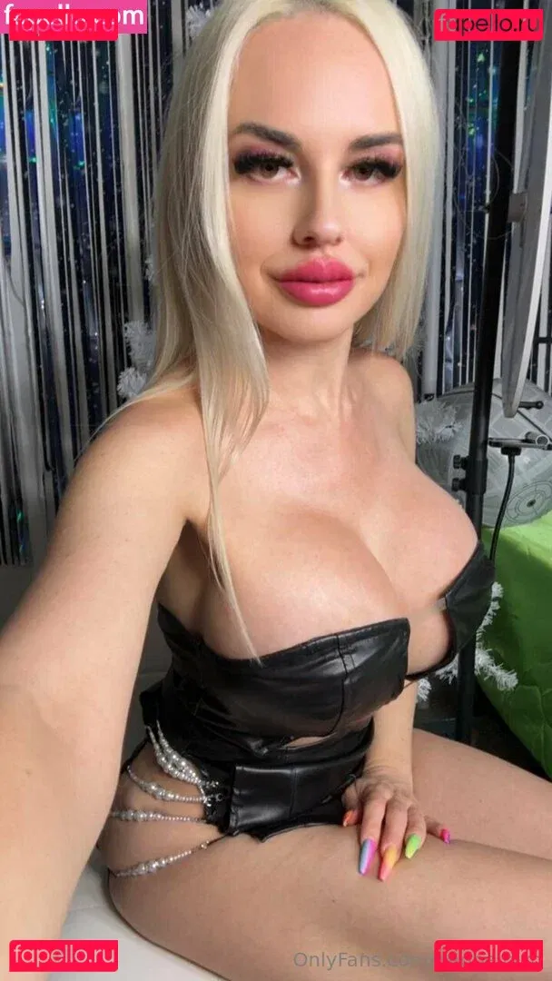 badbellaxo Onlyfans Photo Gallery 