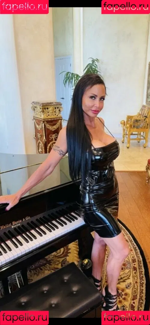 jewels_jade_vip Onlyfans Photo Gallery 