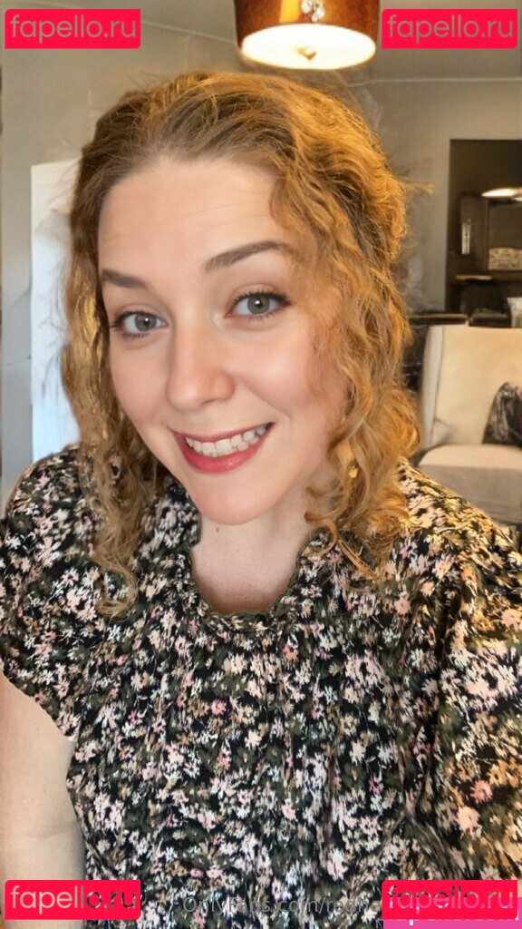 redheadgirlfantasy / thedarkpeer Onlyfans Photo Gallery 