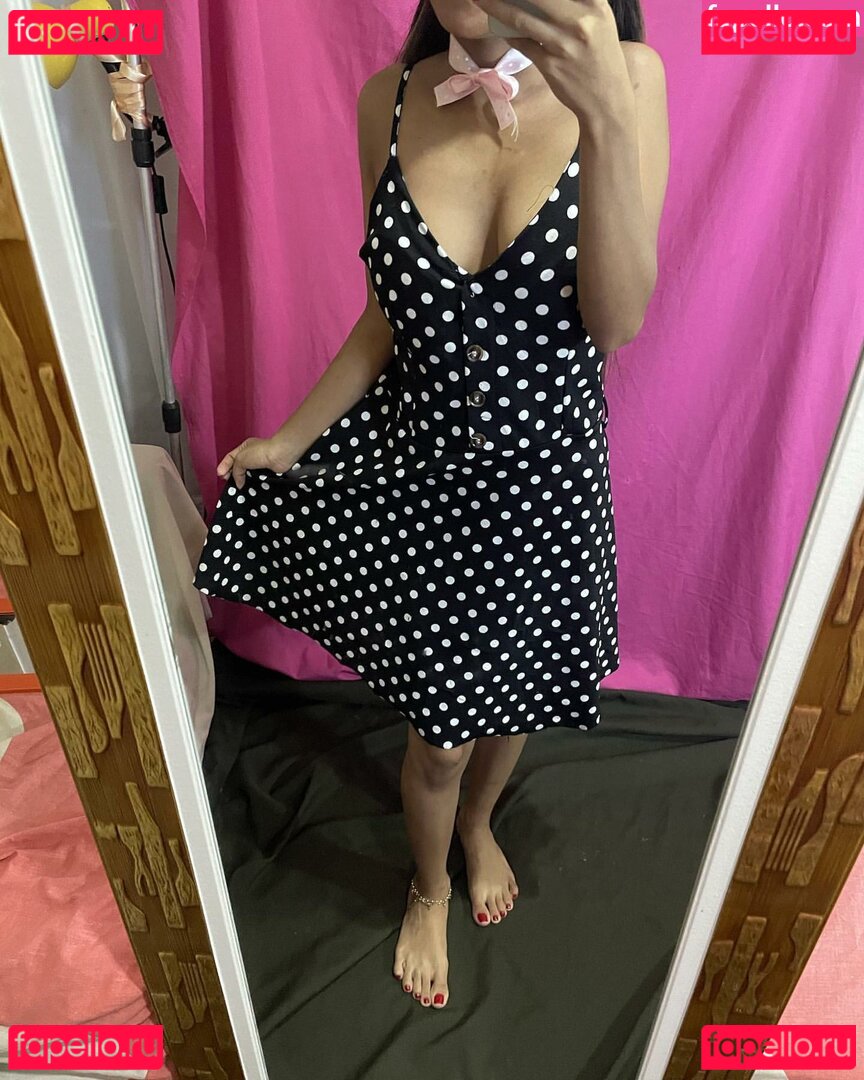 Hellen Karoline / HellenKaroline511 / hellen5110 / hellen5113 Onlyfans Photo Gallery 