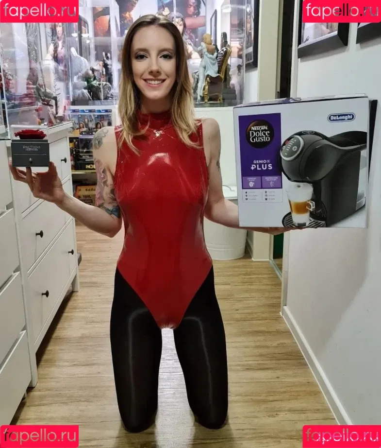 jolies_collectors_world Onlyfans Photo Gallery 