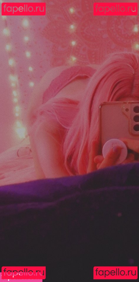 LittleWolfi / littlewolfiii / wolffoolyy