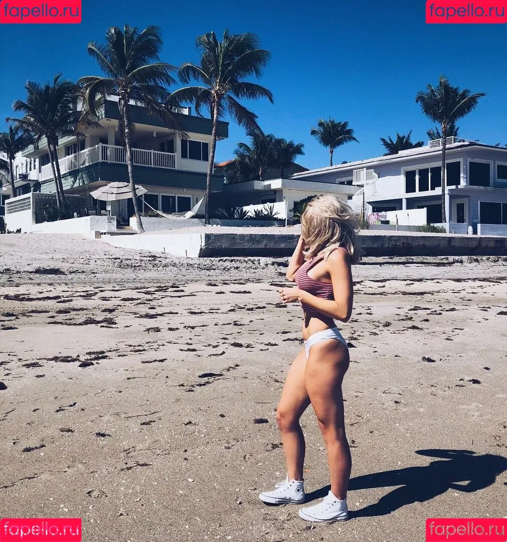 meganmcintosh5 Onlyfans Photo Gallery 