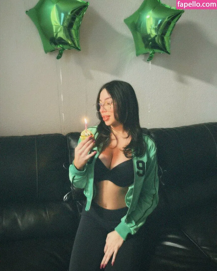 Bianca Sotelo Onlyfans Photo Gallery 