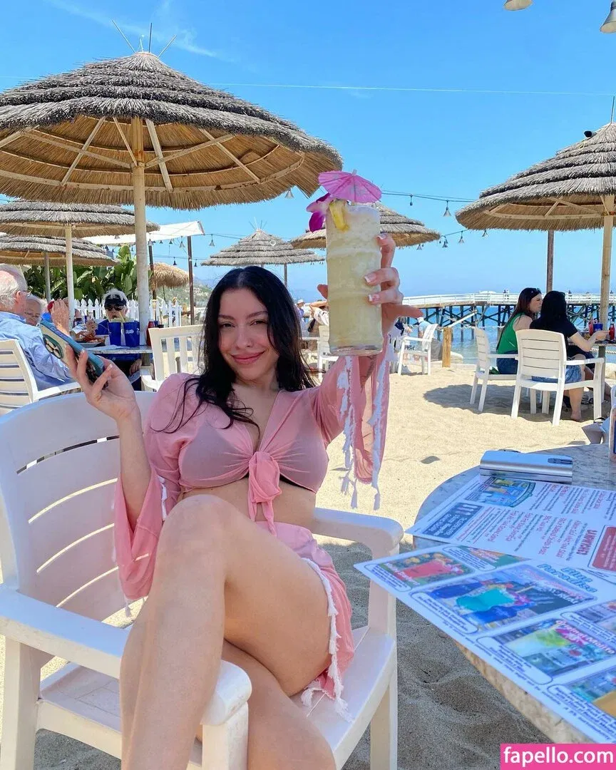 Bianca Sotelo Onlyfans Photo Gallery 