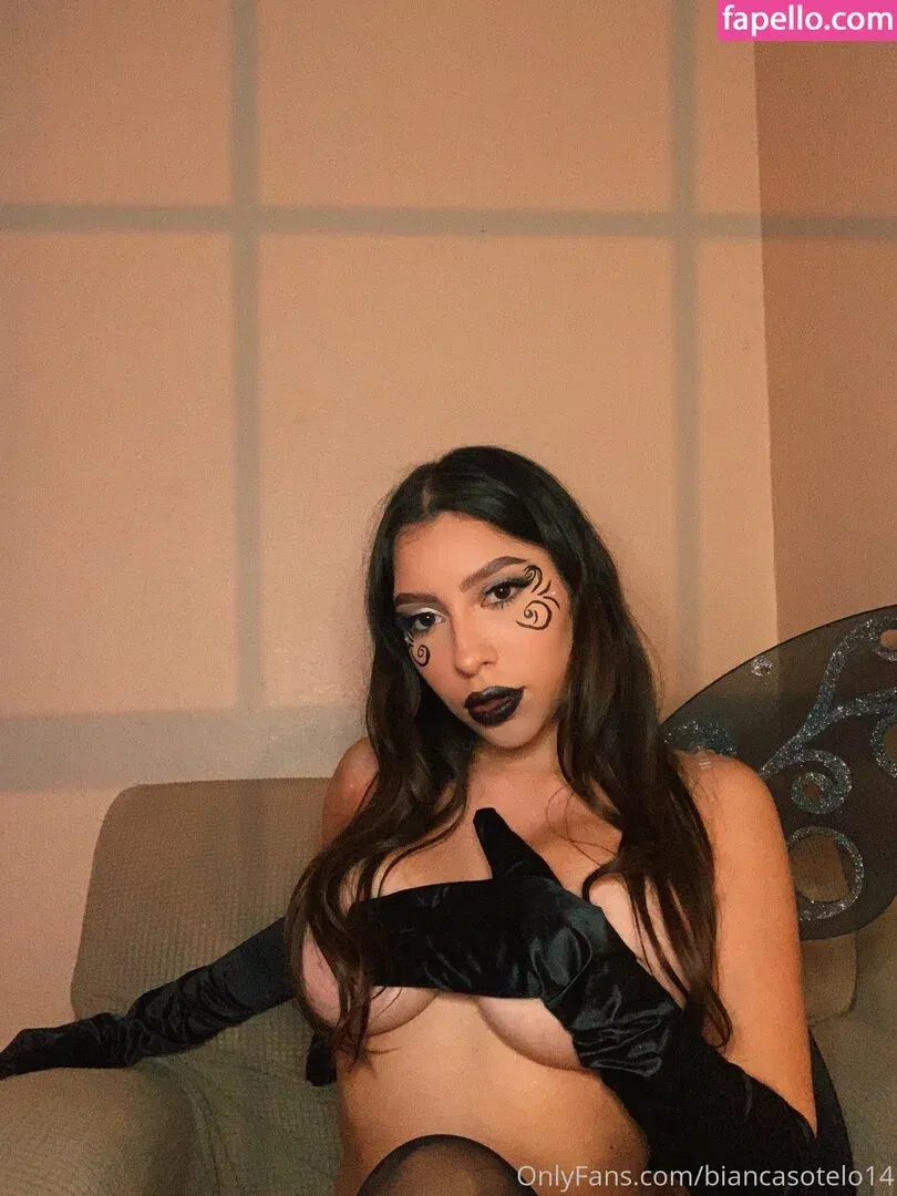 Bianca Sotelo Onlyfans Photo Gallery 