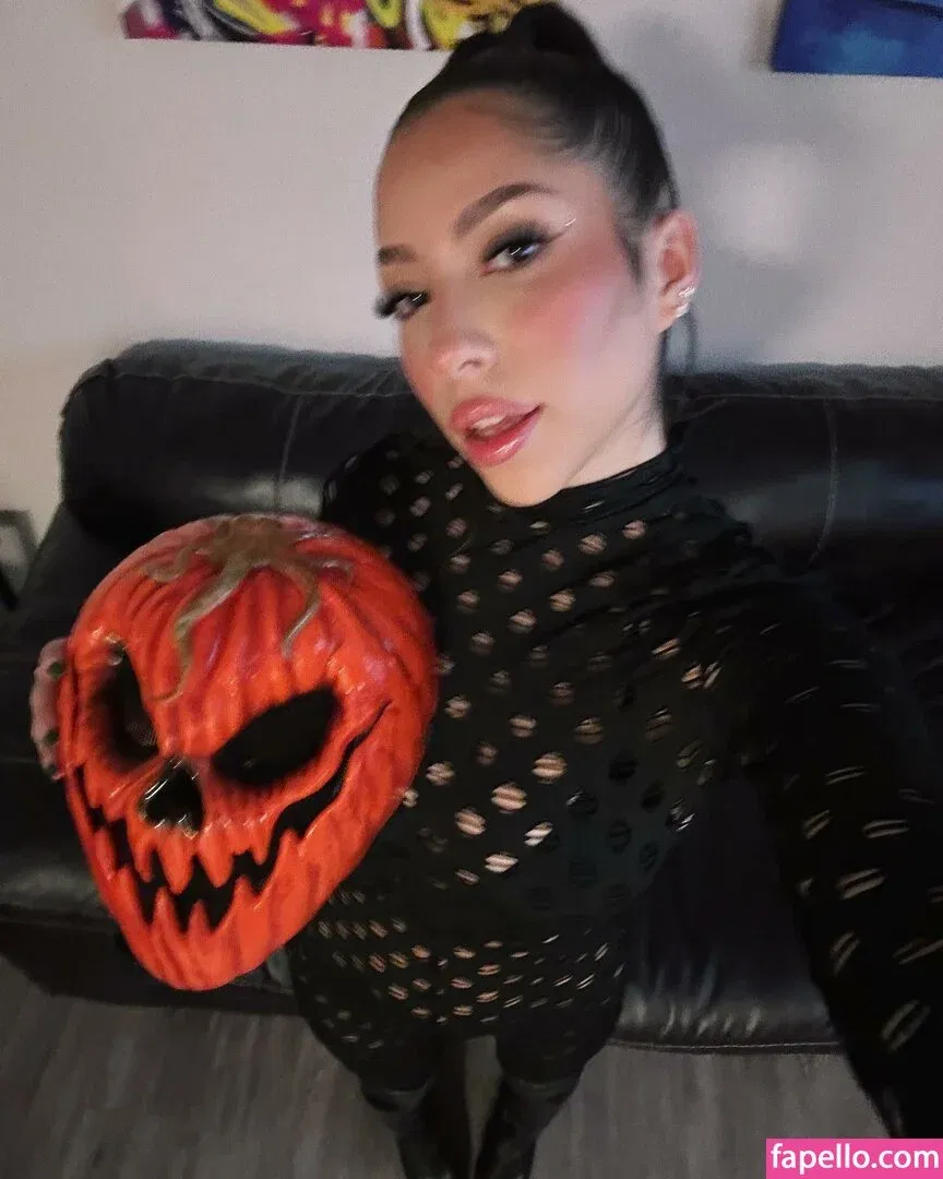 Bianca Sotelo Onlyfans Photo Gallery 