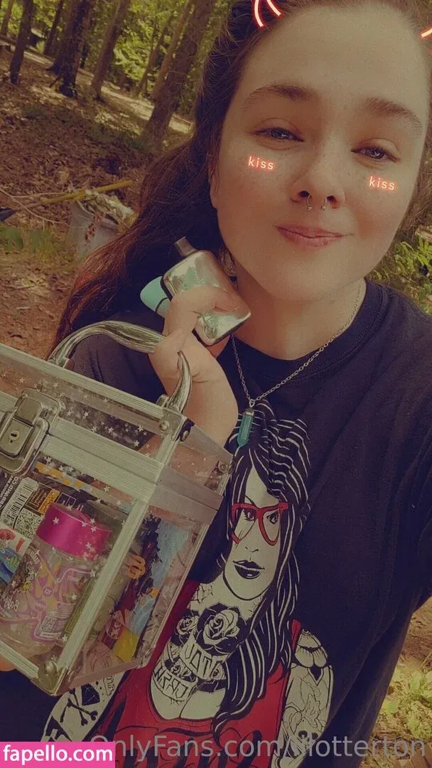 lilotterton Onlyfans Photo Gallery 