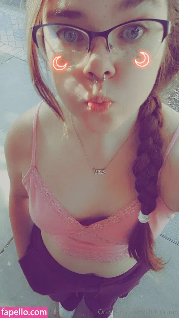 lilotterton Onlyfans Photo Gallery 