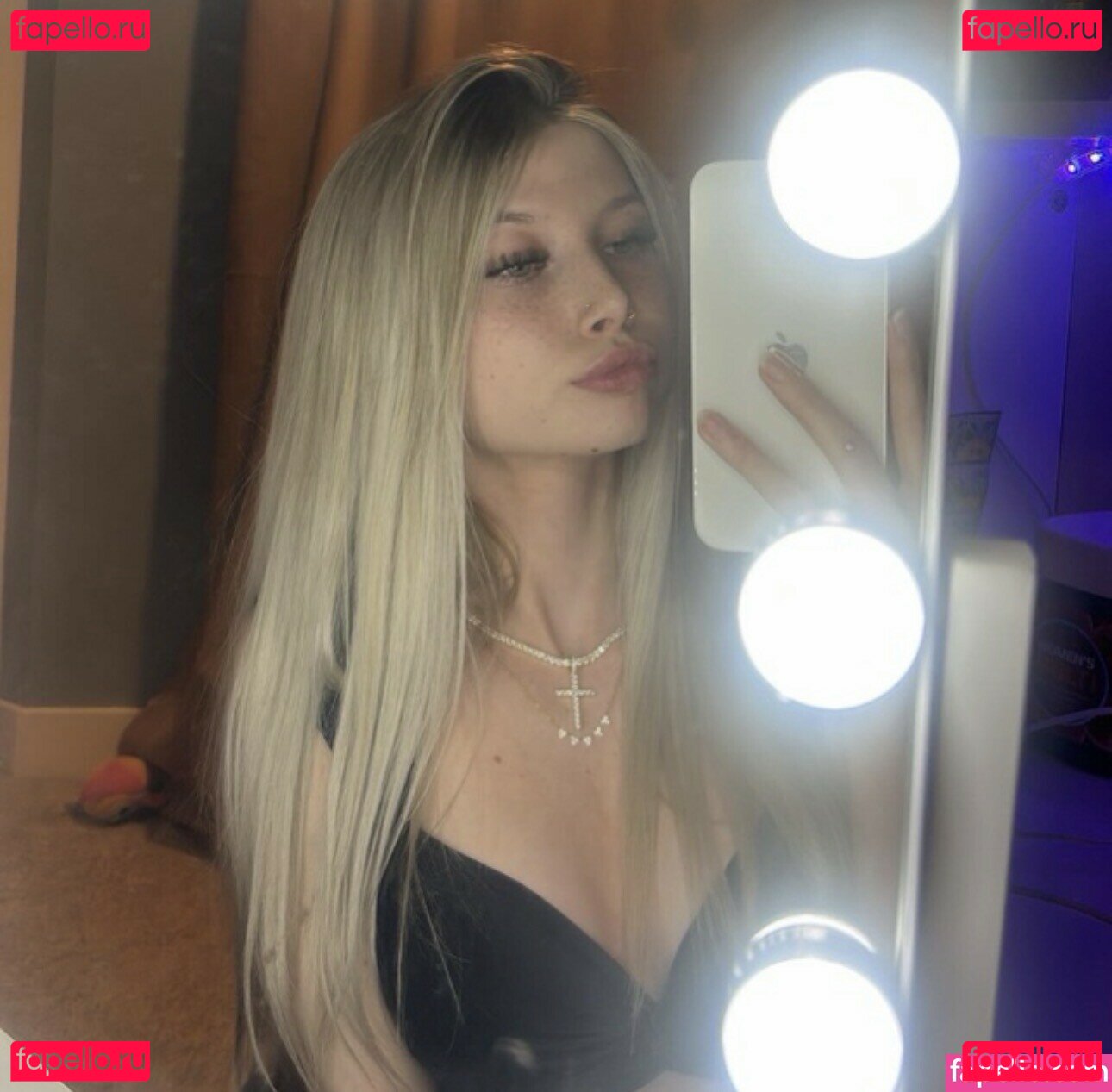 lilymaee3 / lilymaeee