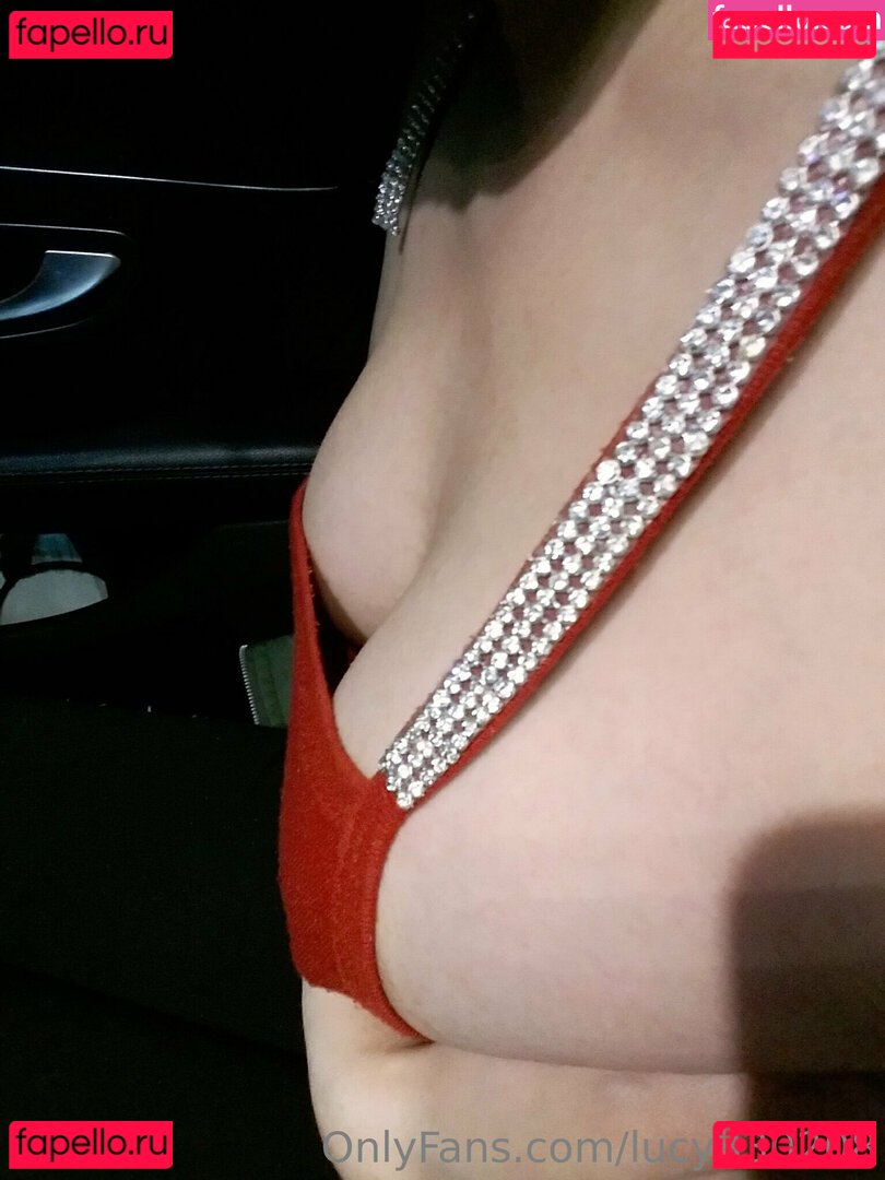 lucy19940208 / lucy830208 / 王小雅 Onlyfans Photo Gallery 