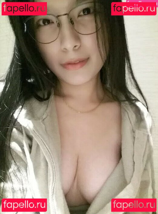 lucy19940208 / lucy830208 / 王小雅 Onlyfans Photo Gallery 