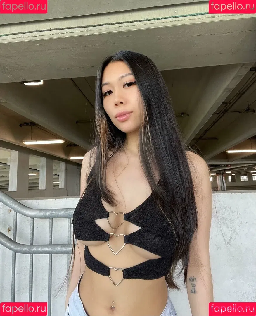Awkie Onlyfans Photo Gallery 