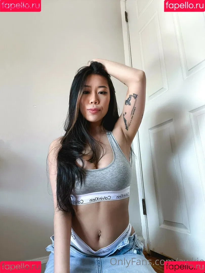 Awkie Onlyfans Photo Gallery 