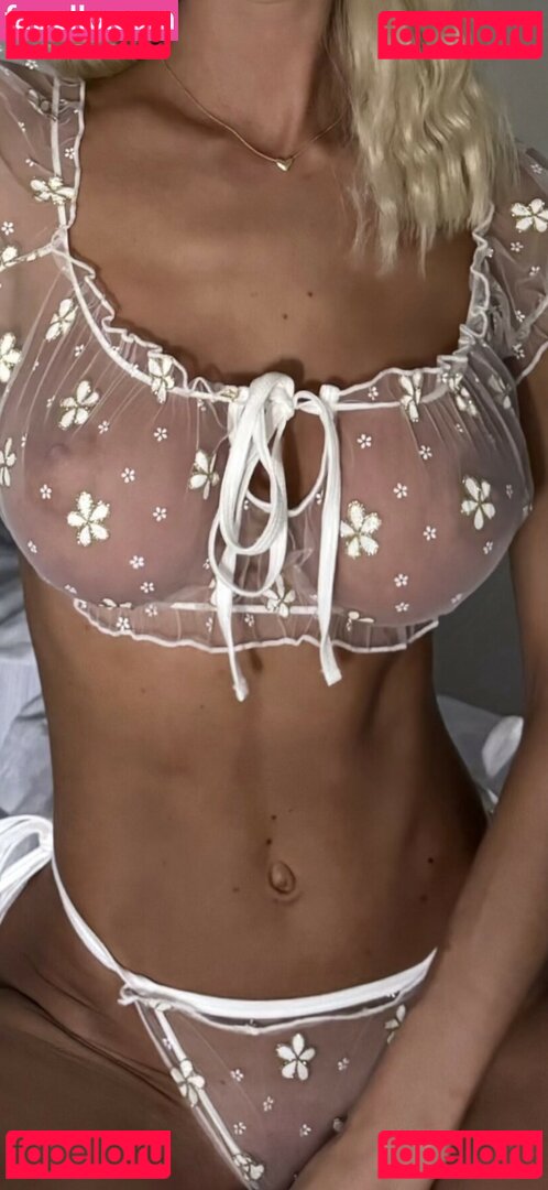 CaitlinJessie / Jessiectrueman / jessieetrueman / u249172891 Onlyfans Photo Gallery 