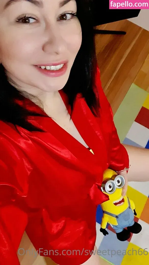 acheekygirl Onlyfans Photo Gallery 