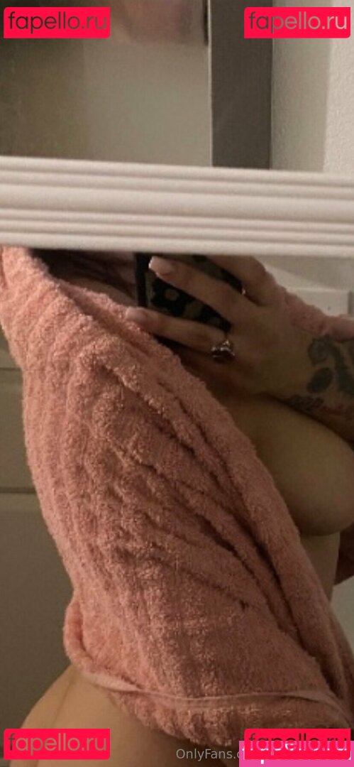 cosmicbabeee___ / cosmicnat95 Onlyfans Photo Gallery 