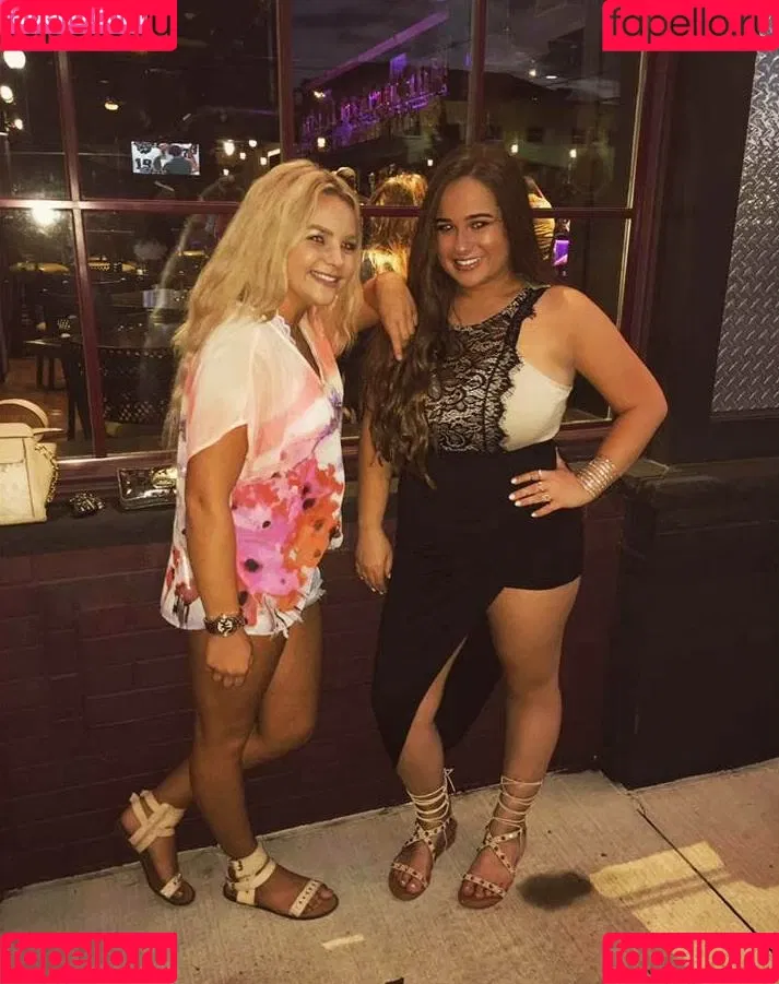 Tatiana Gianacopoulos Onlyfans Photo Gallery 