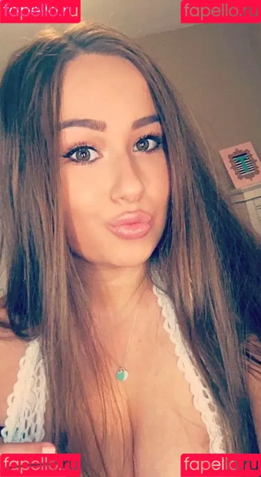 Tatiana Gianacopoulos Onlyfans Photo Gallery 