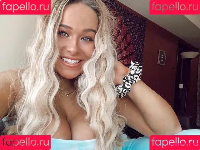 Tatiana Gianacopoulos Onlyfans Photo Gallery 