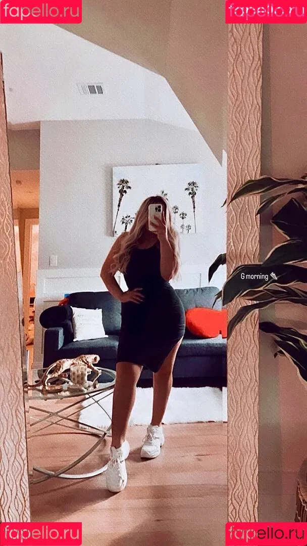 Tatiana Gianacopoulos Onlyfans Photo Gallery 