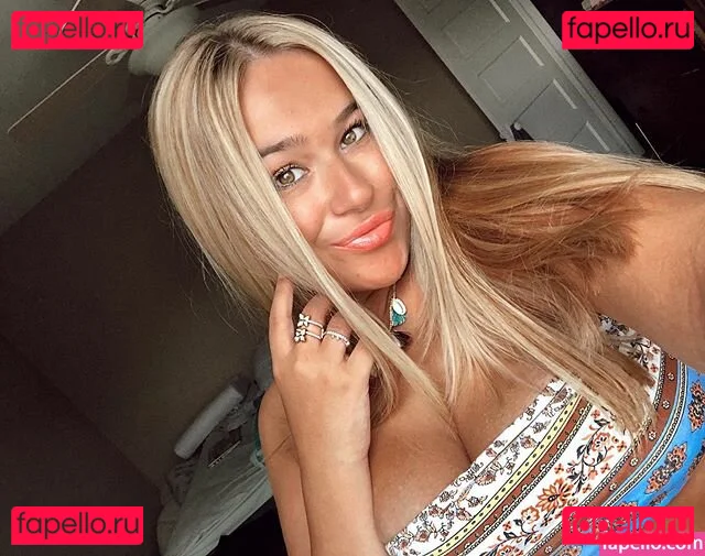 Tatiana Gianacopoulos Onlyfans Photo Gallery 