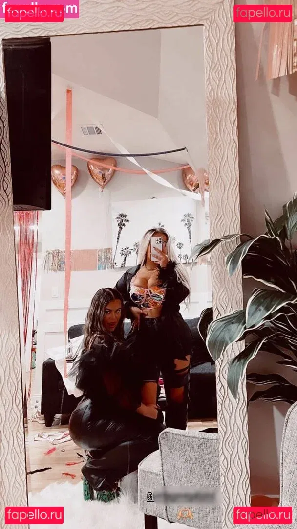 Tatiana Gianacopoulos Onlyfans Photo Gallery 