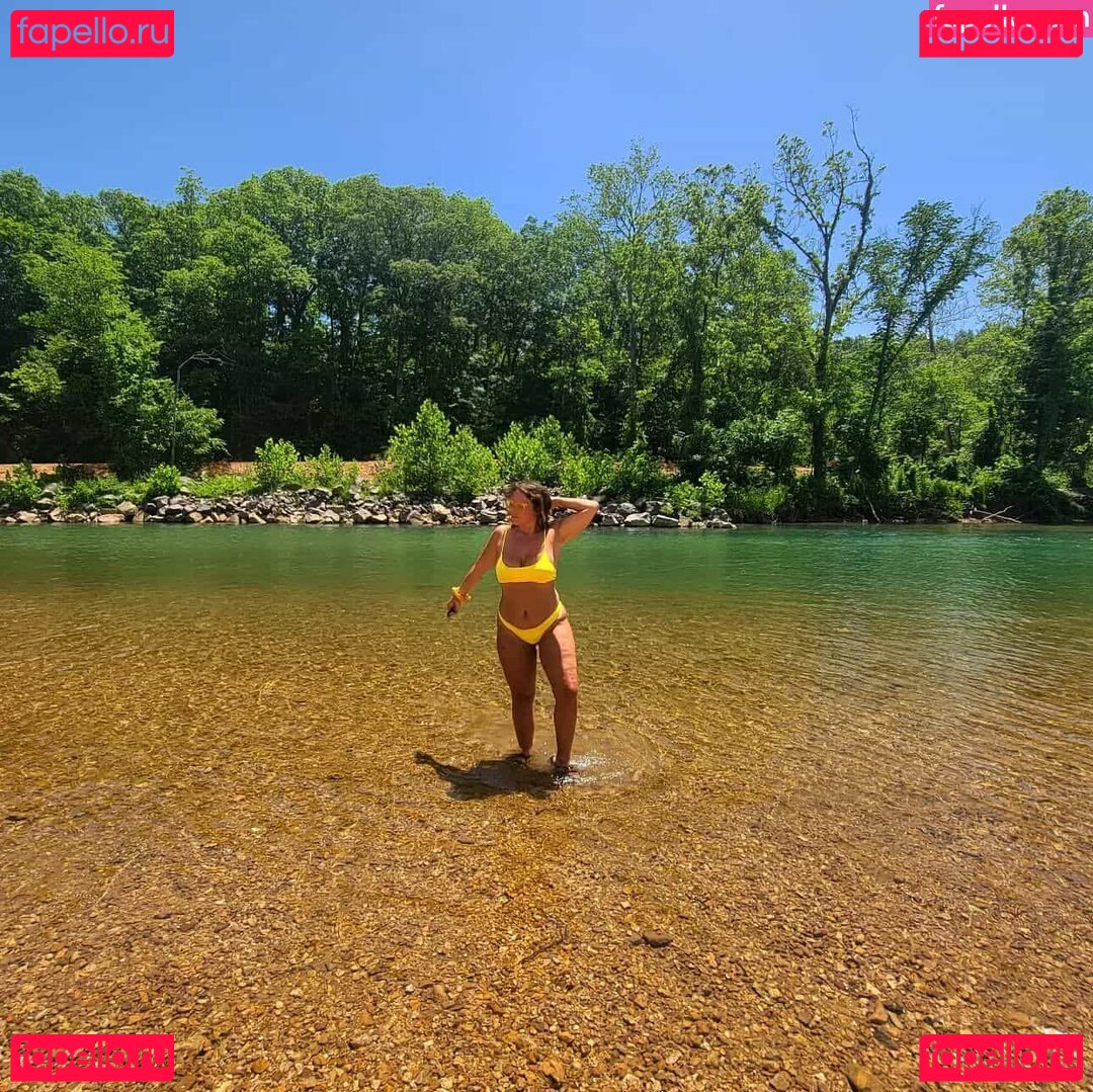 emgaudy33 / emgaudyy Onlyfans Photo Gallery 