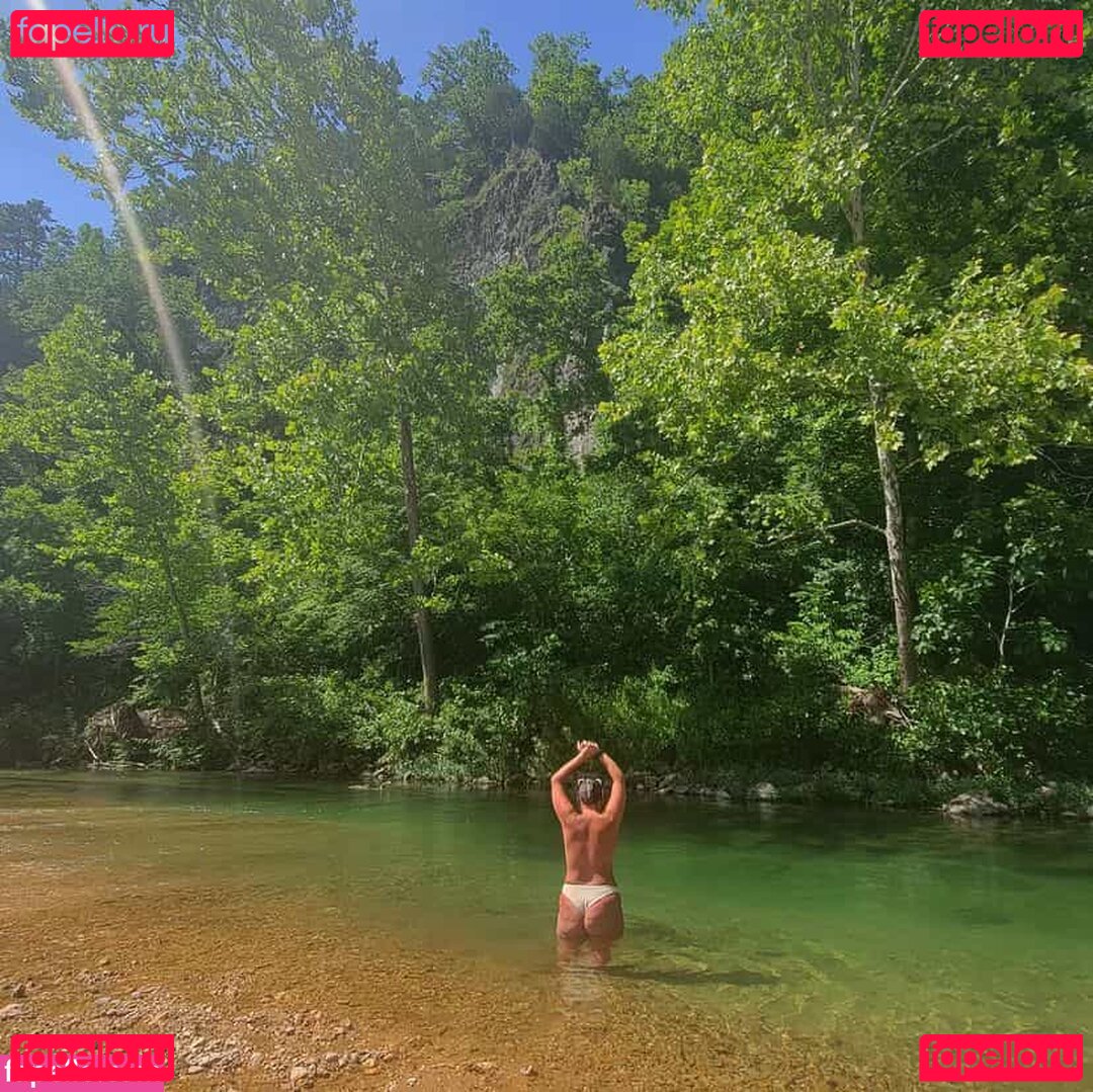 emgaudy33 / emgaudyy Onlyfans Photo Gallery 