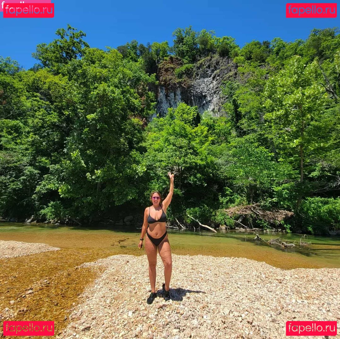 emgaudy33 / emgaudyy Onlyfans Photo Gallery 