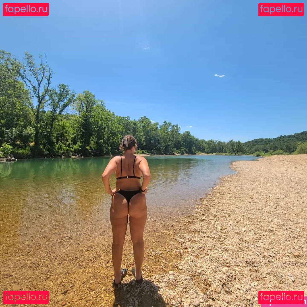 emgaudy33 / emgaudyy Onlyfans Photo Gallery 