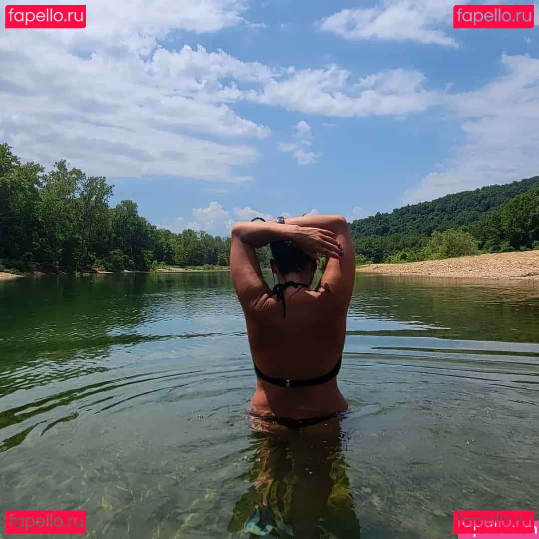 emgaudy33 / emgaudyy Onlyfans Photo Gallery 