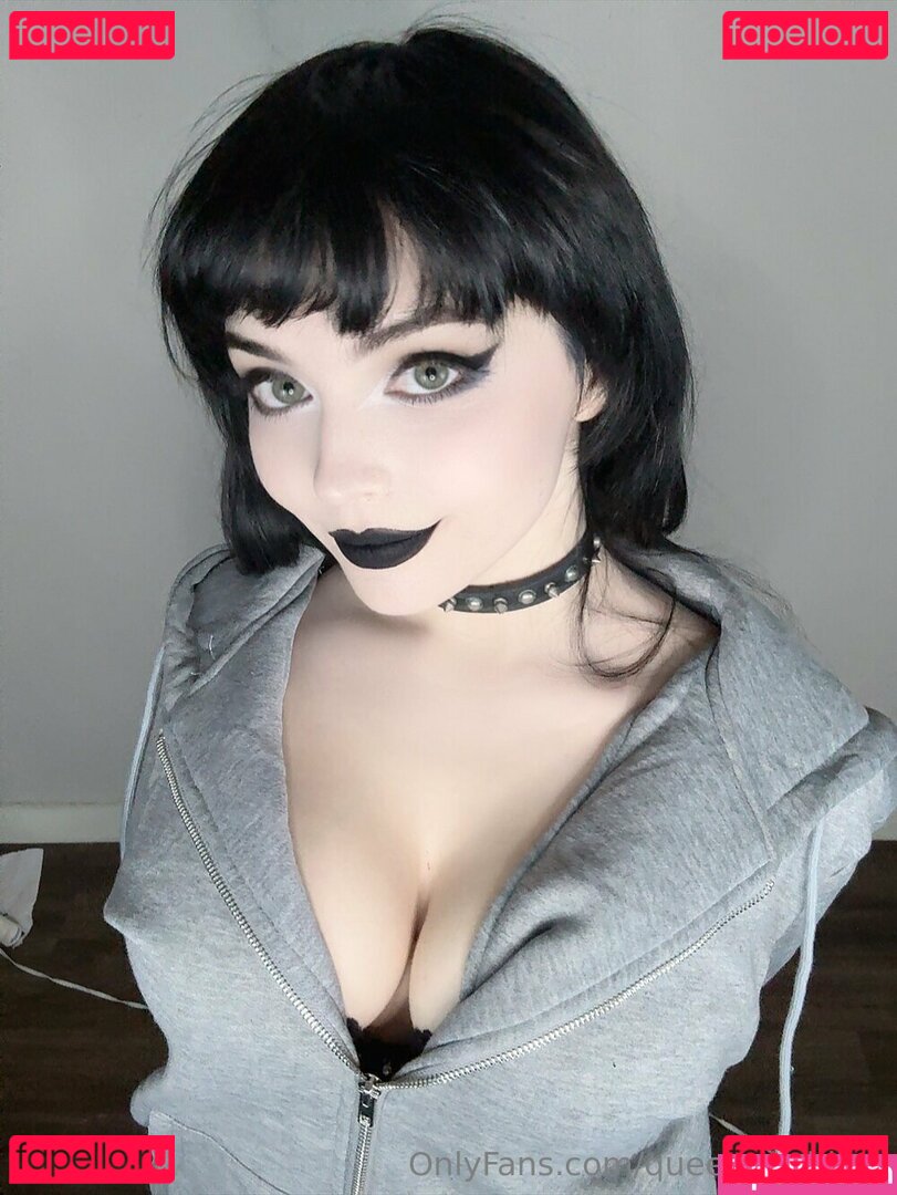 QueenNephilim / queen.nephie Onlyfans Photo Gallery 