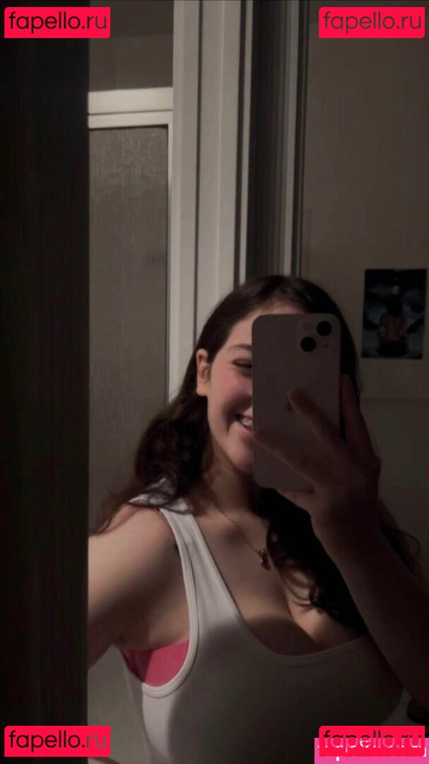 BustyMor N / bustyamore / gorgeous_n_busty / mor.nissan Onlyfans Photo Gallery 