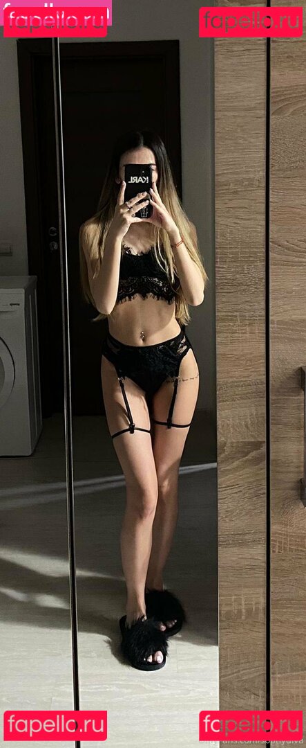 Discussion Thread / Sophydiva / SophydivaCB Onlyfans Photo Gallery 