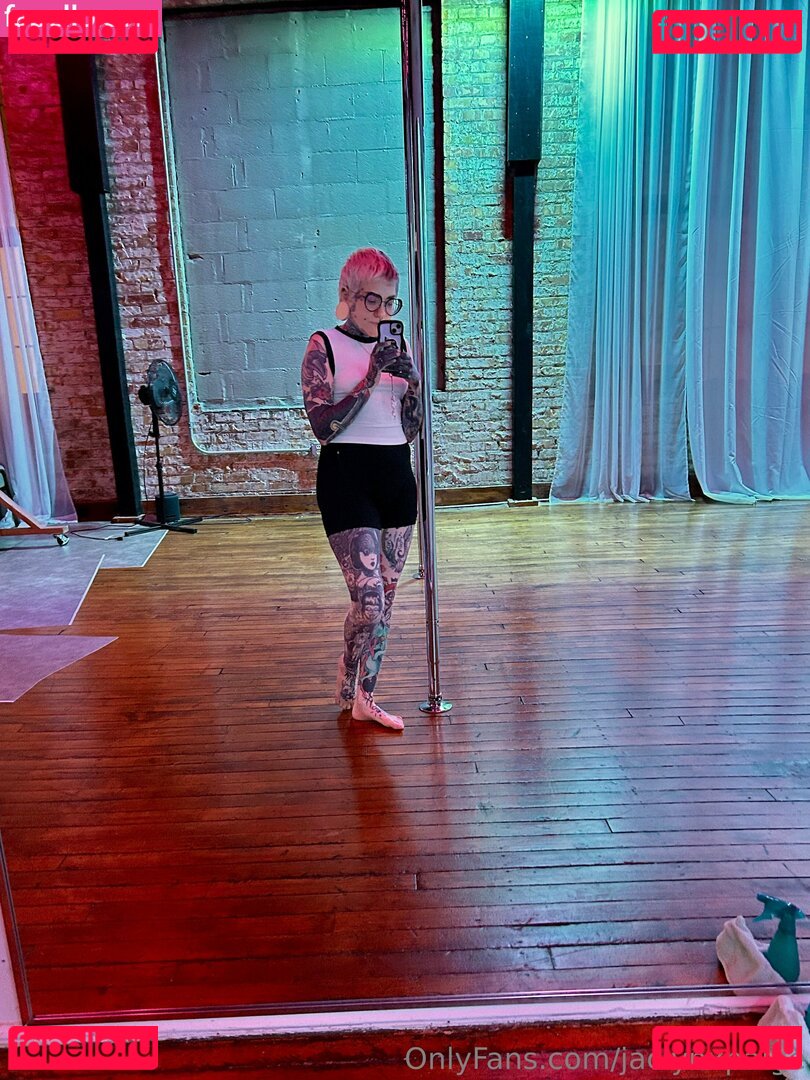 eyeswidesuicide / mimicsuicide Onlyfans Photo Gallery 