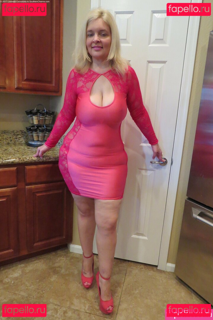 mrsananicole / mrslananicole Onlyfans Photo Gallery 