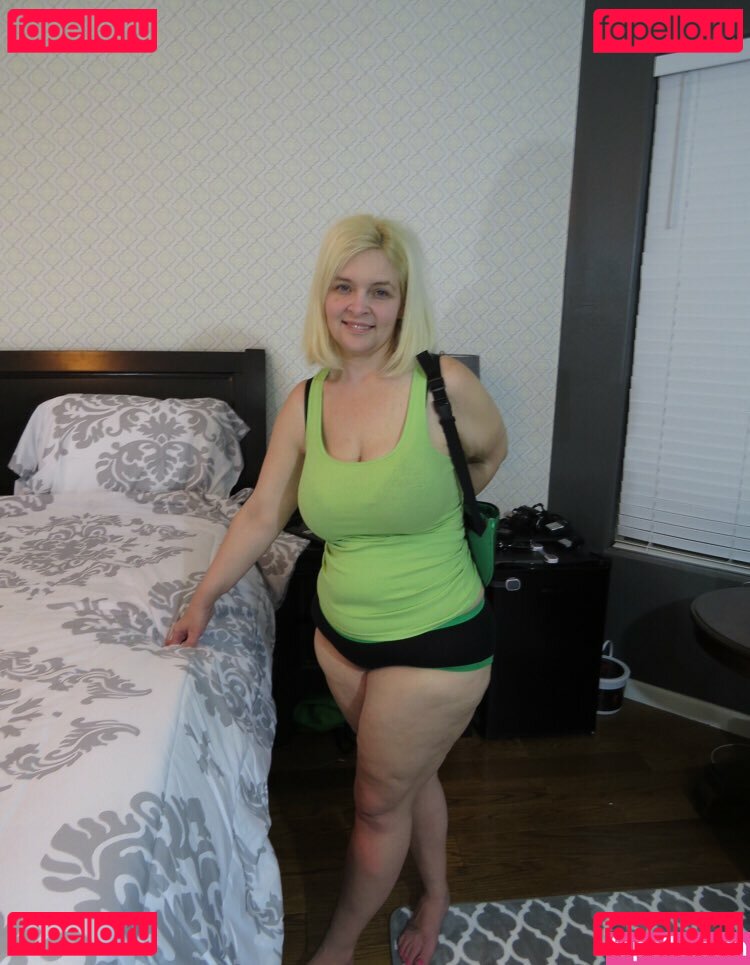 mrsananicole / mrslananicole Onlyfans Photo Gallery 