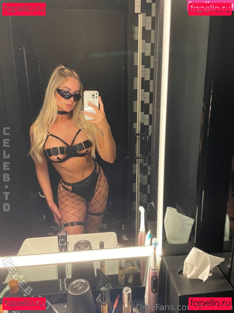 Bella Sinner / bella.sin / bella_sinner_xo Onlyfans Photo Gallery 