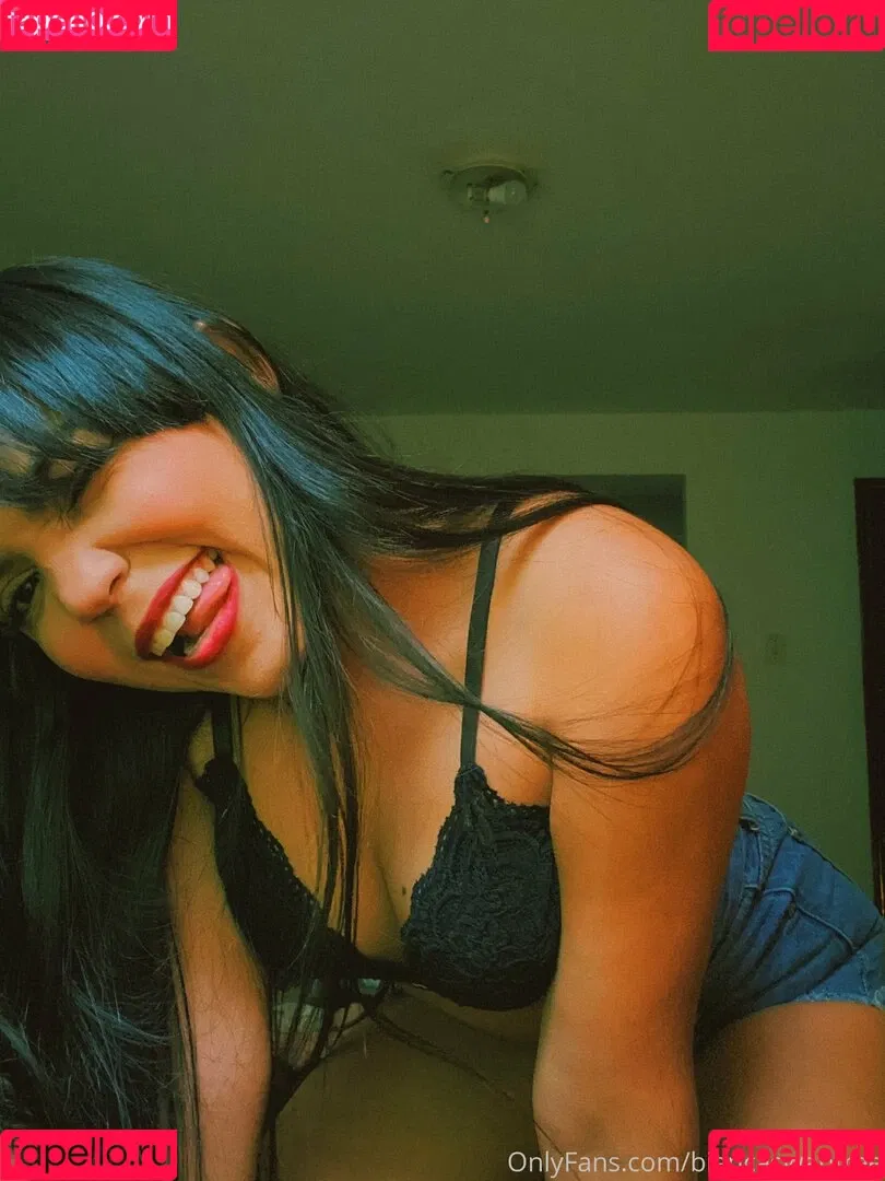 biancaswanfree Onlyfans Photo Gallery 