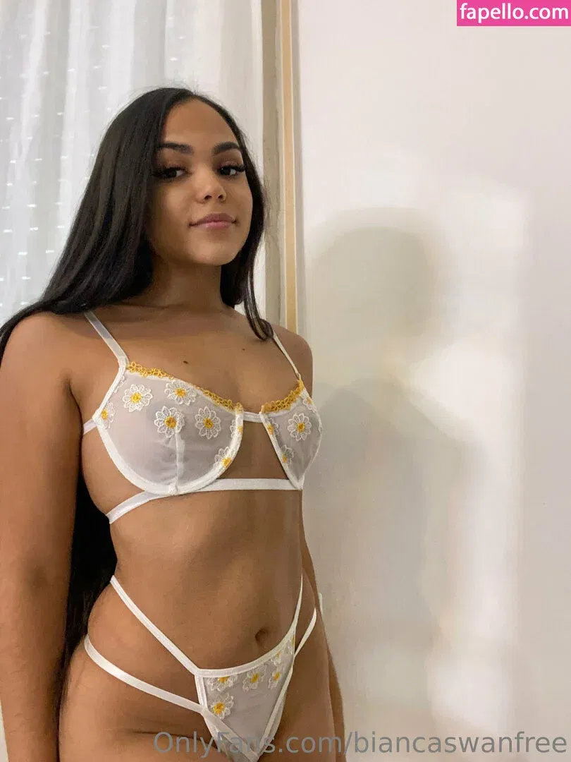 biancaswanfree Onlyfans Photo Gallery 