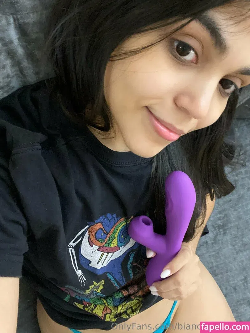 biancaswanfree Onlyfans Photo Gallery 