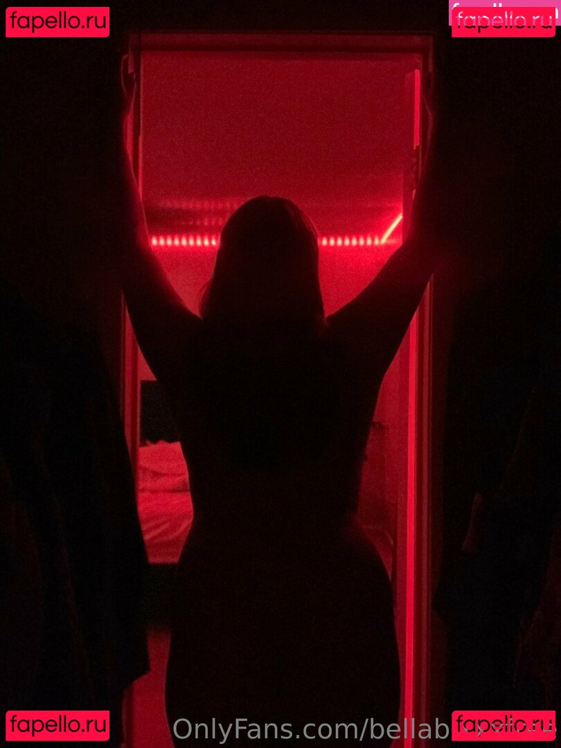 bellabixxxfree / bellabxx Onlyfans Photo Gallery 