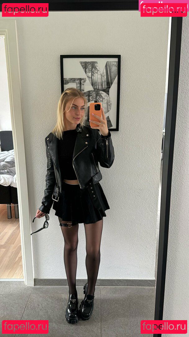 chloemili / chloemillli Onlyfans Photo Gallery 