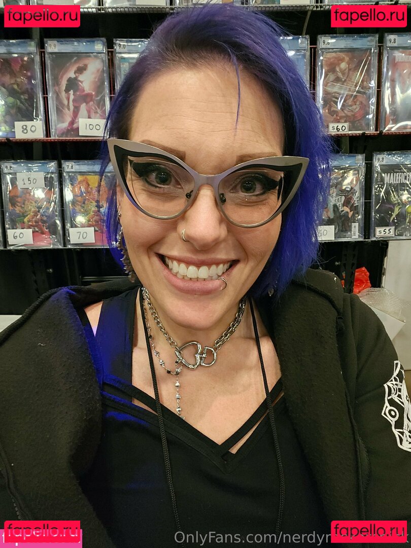 nerdyrockerchick Onlyfans Photo Gallery 