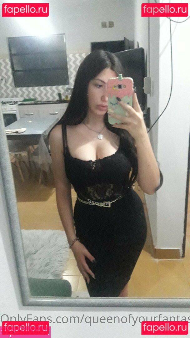 queennaf_ / queenofyourfantasies Onlyfans Photo Gallery 