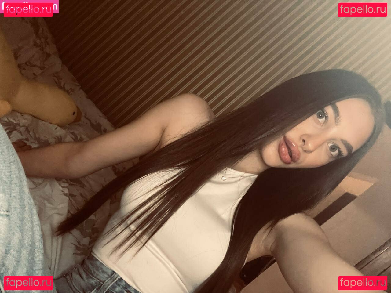 innocent.mila Onlyfans Photo Gallery 